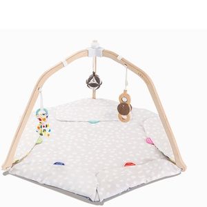 Lovevery play mat